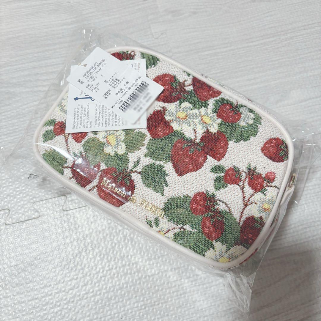 メゾンドフルール いちご柄ゴブランショルダーバッグ 新品タグ付き