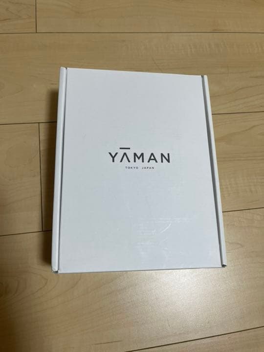 ヤーマン　レイボーテ