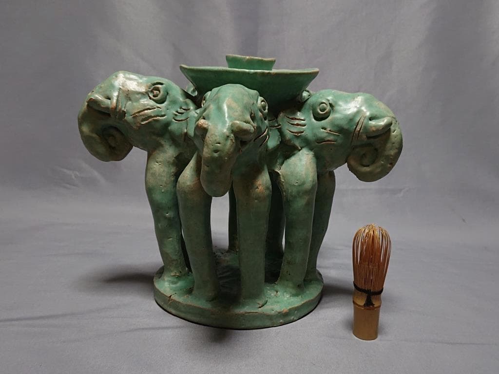 コレクター収集　　ミヤンマー　モン族　緑釉　五象燭台　15～16世紀