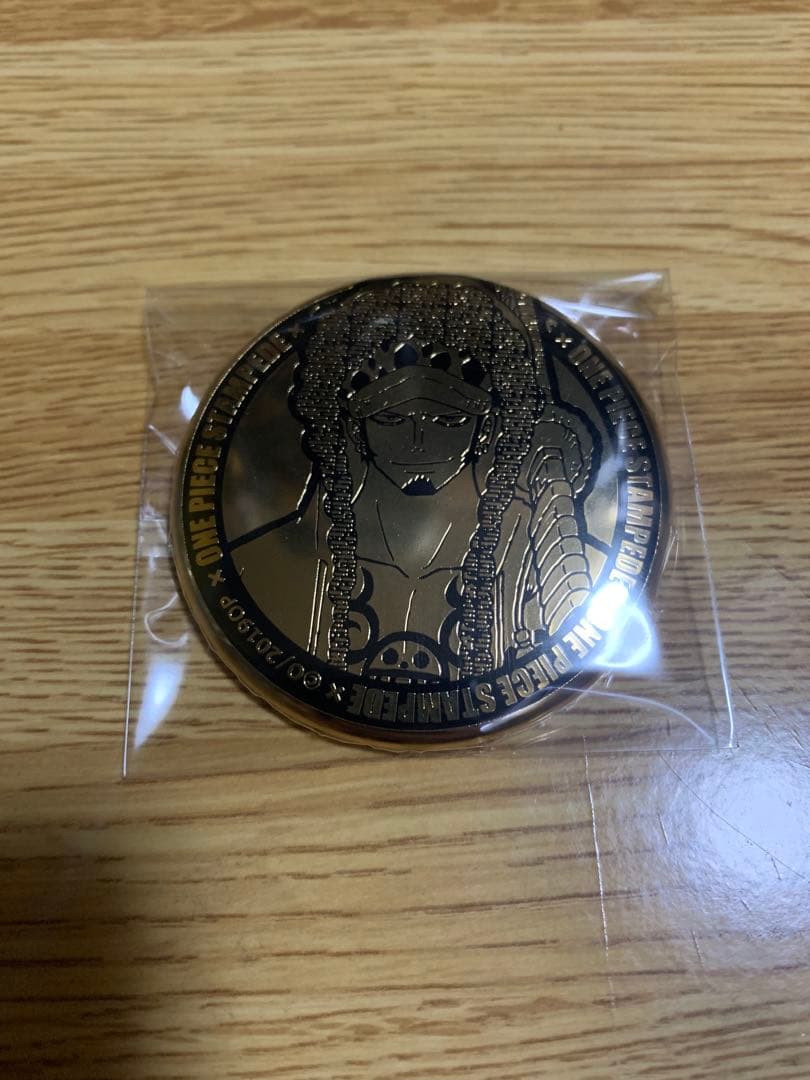 【週末限定価格】トラファルガー・ロー 缶バッジ