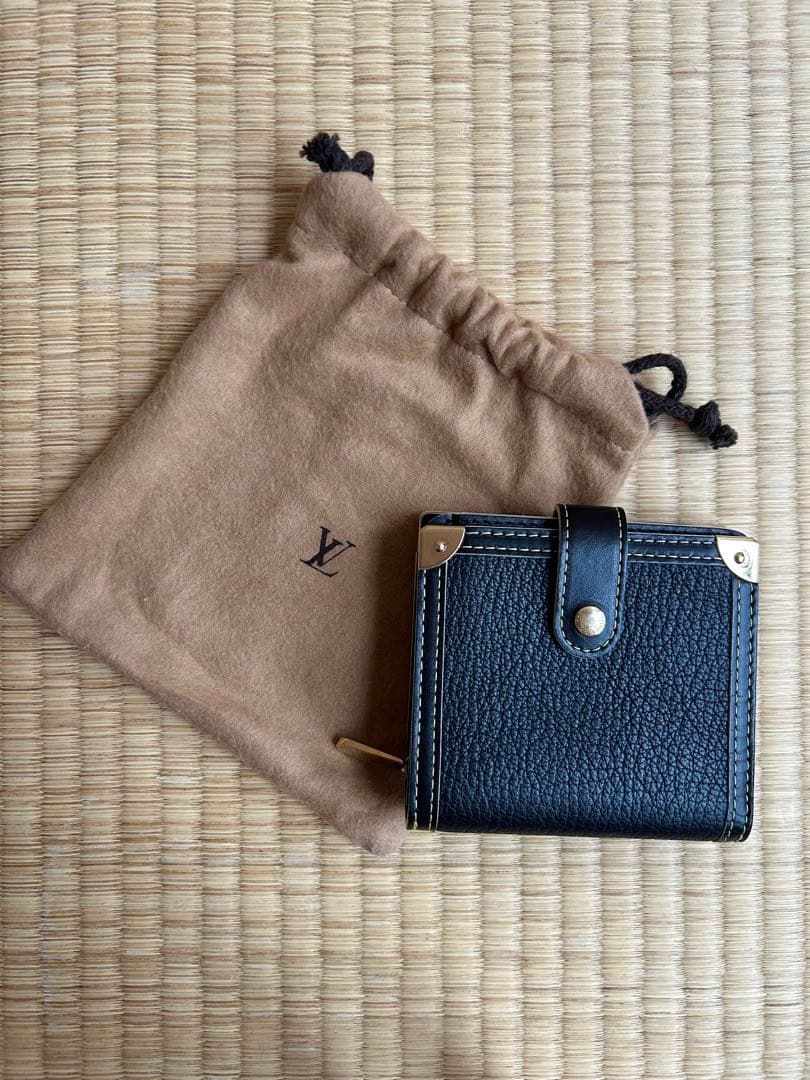 Louis Vuitton 二つ折り財布 黒 保存袋付き
