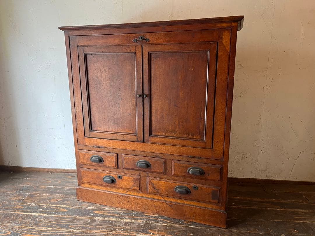 アンティークなライティングデスク　変形式