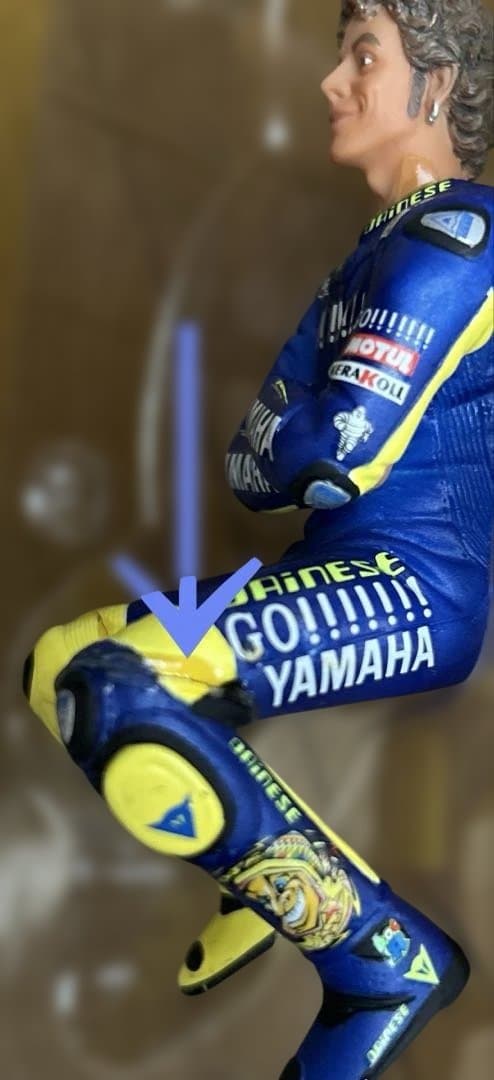 ミニチャンプス 1/12スケール バレンティーノ・ロッシ フィギュア