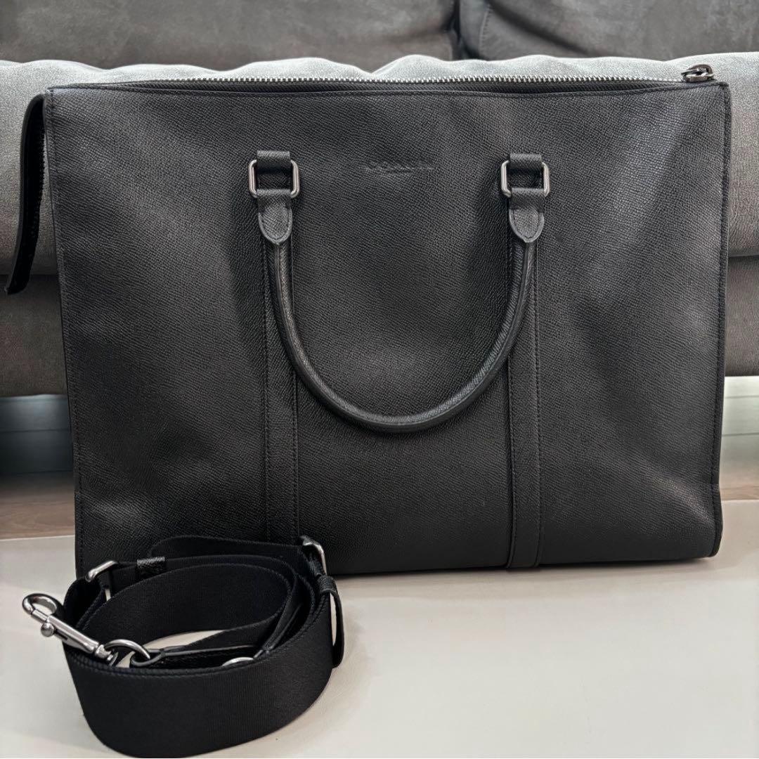 コーチ　グラハムビジネスバッグ レザー　大容量 仕事 CE439