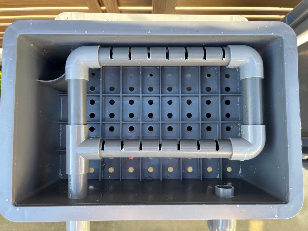 コンパクト小型　水槽池用万能フィルター 外部式飼育濾過器装置25w水中ポンプ付き