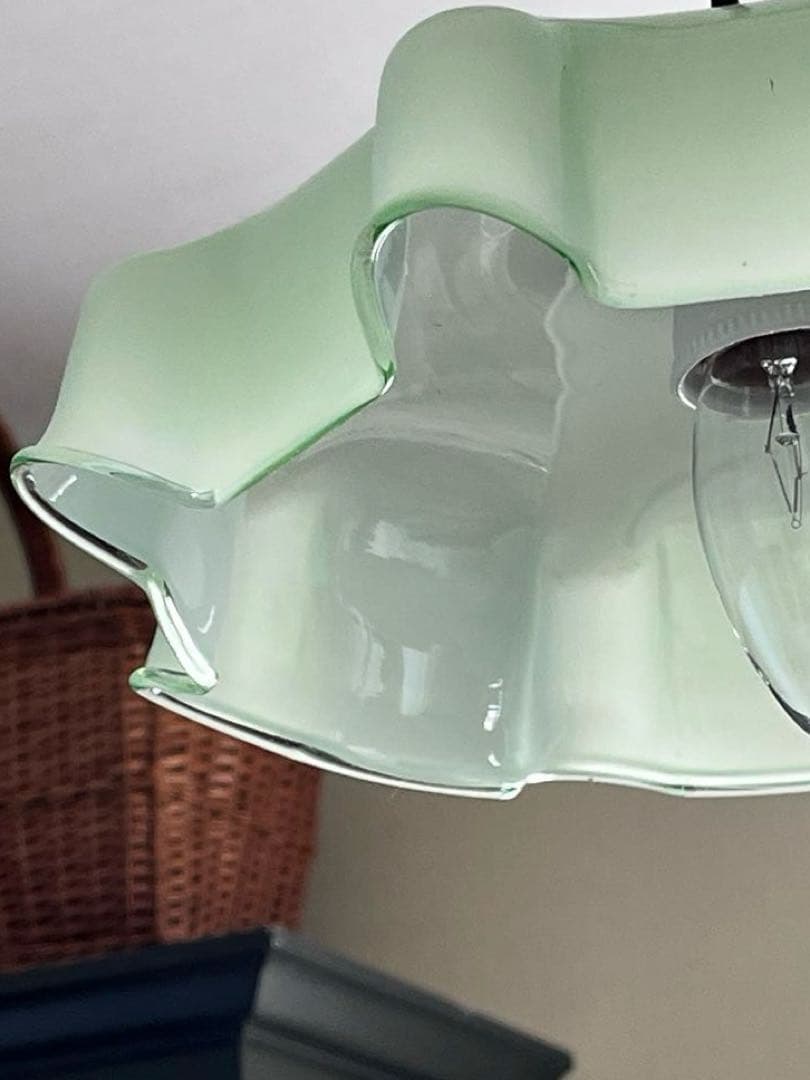 【美品】フランスアンティーク ミルクグリーンガラス シェードランプ[3213]