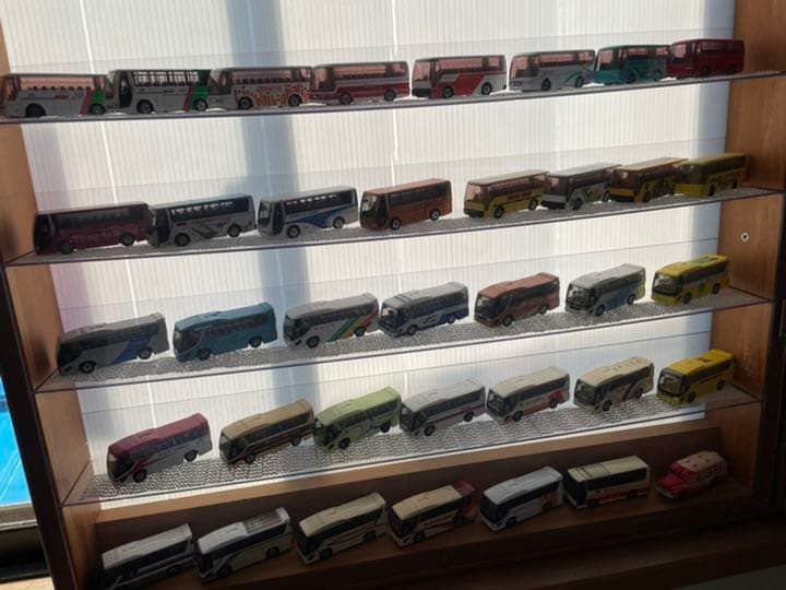 トミカ　バス　観光バス