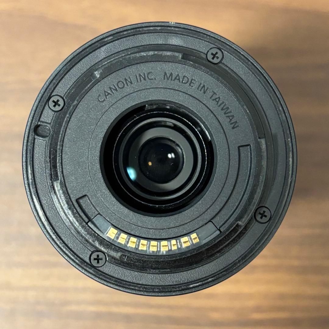 Canon EOS KissMミラーレス一眼カメラ