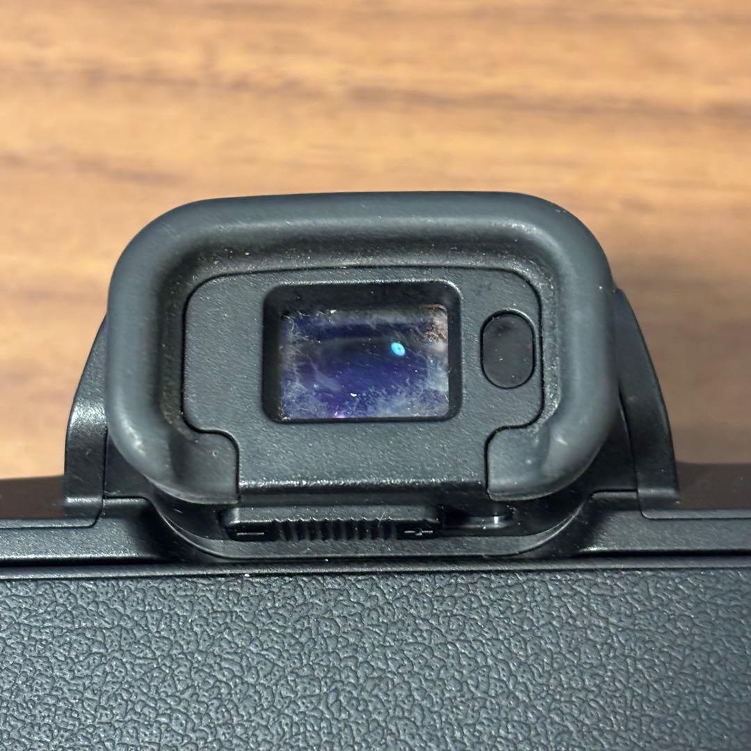 Canon EOS KissMミラーレス一眼カメラ