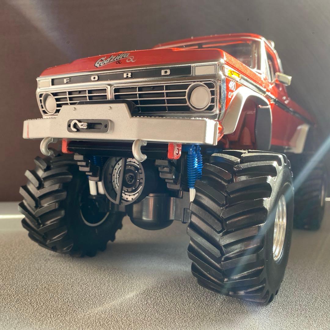 1/18 フォード　モンスタートラック