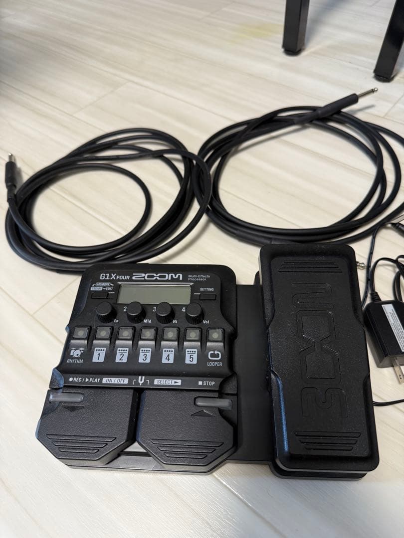 ZOOM G1X FOUR エフェクター