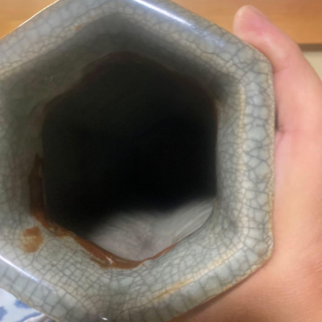 中国古玩　青磁ヒビ焼面取り花瓶【中】