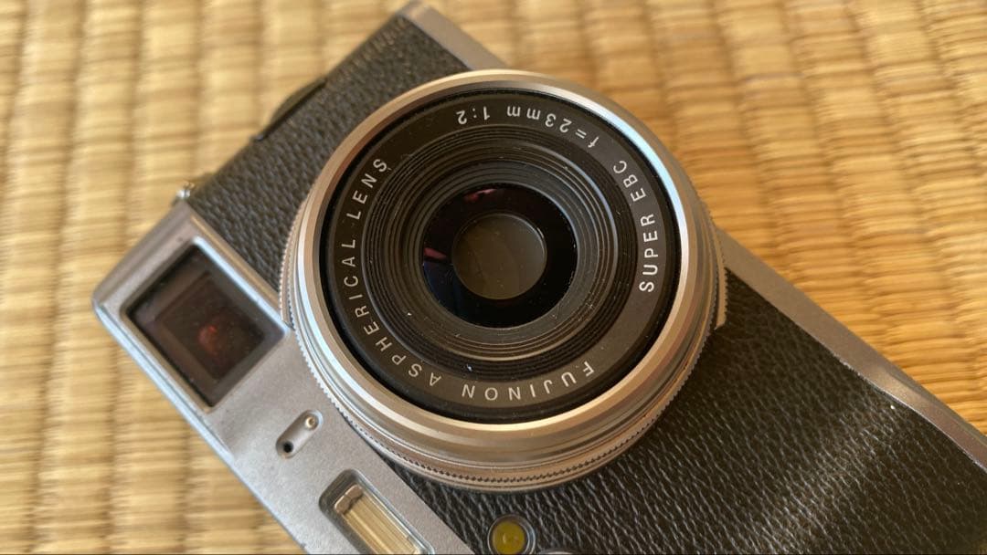 Fujifilm X100 中古　レンジファインダーカメラ 23mm F2