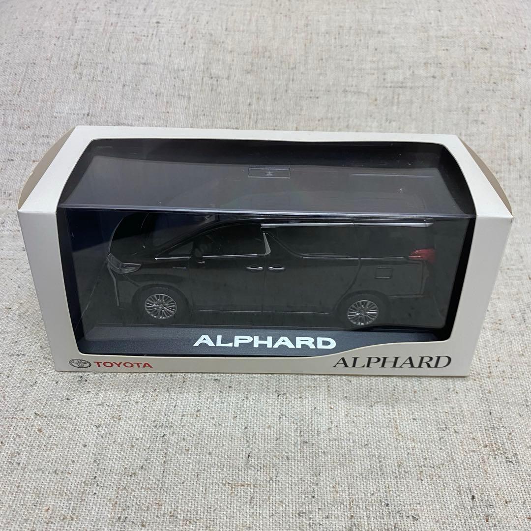 トヨタ　アルファード　後期　1/30スケールダイキャスト製　ブラック　非売品
