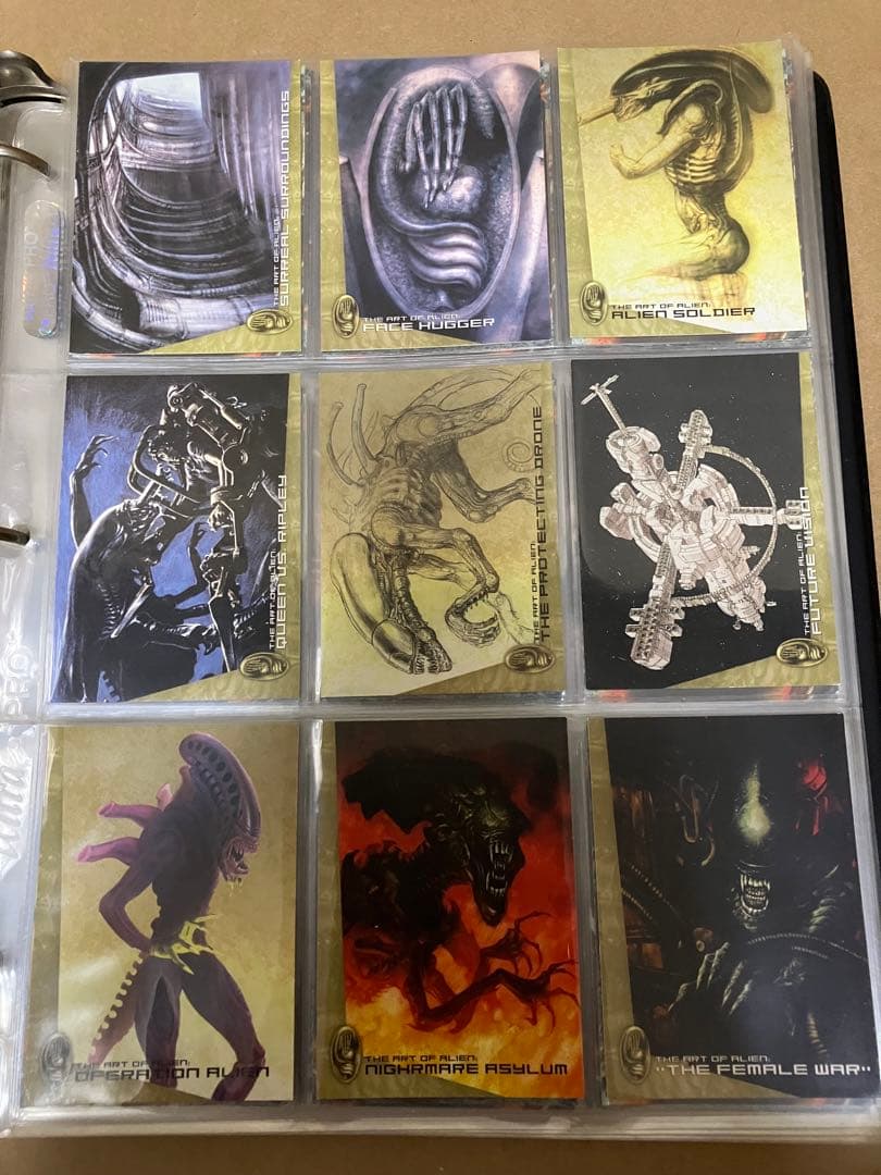 当時物　エイリアン　トレーディングカード　バインダーレアカード含む155枚セット