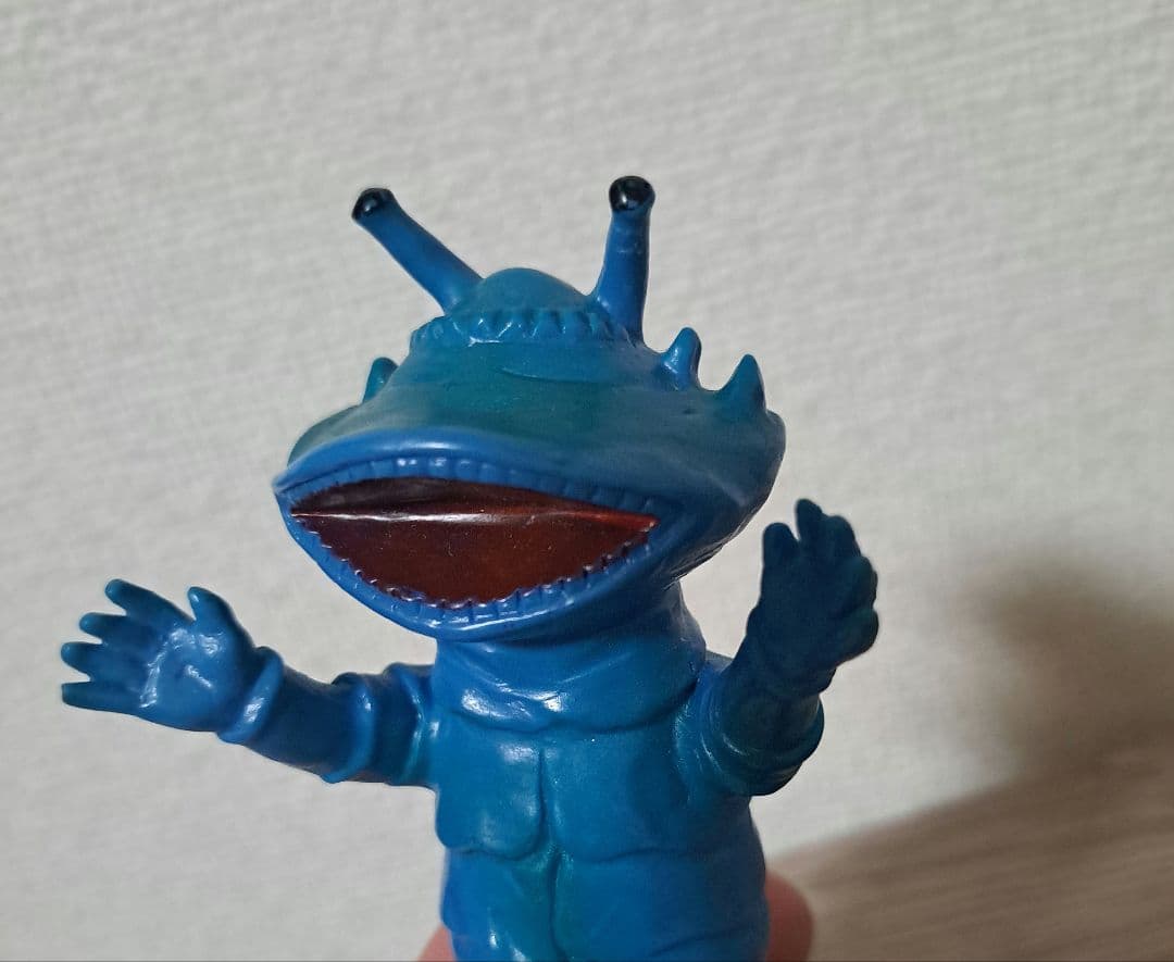 テロン　ジャンボ指人形　カネゴン