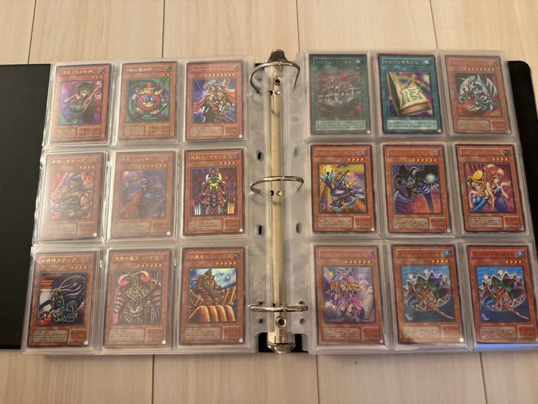 遊戯王カード　初期まとめ売り