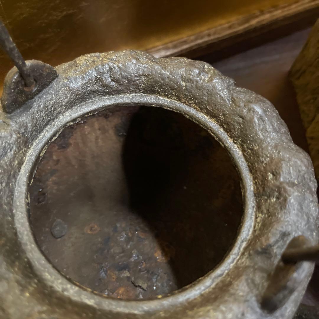 鉄瓶　晴寿堂造　錆あり