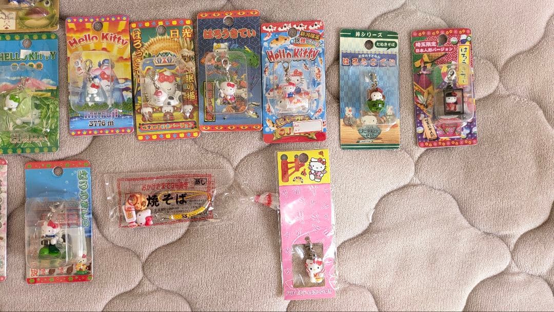 ご当地キティちゃんチャーム　74個まとめ売り