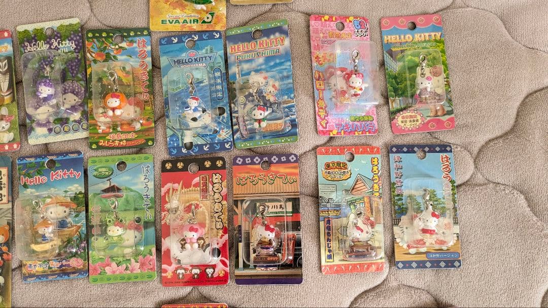 ご当地キティちゃんチャーム　74個まとめ売り