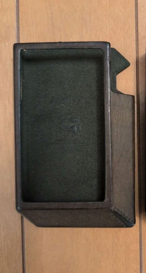 ジャンク品　Astell&Kern デジタルオーディオプレーヤー AK240