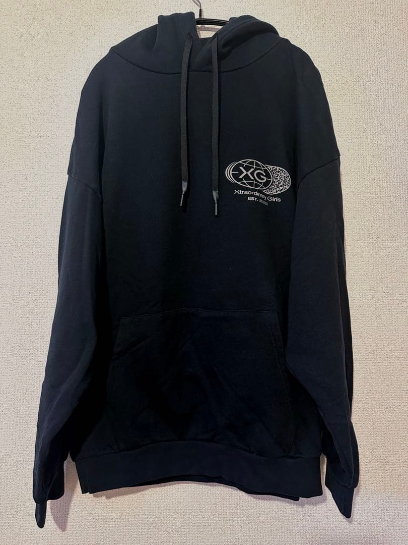 XG フーディー　Lサイズ　パーカー
