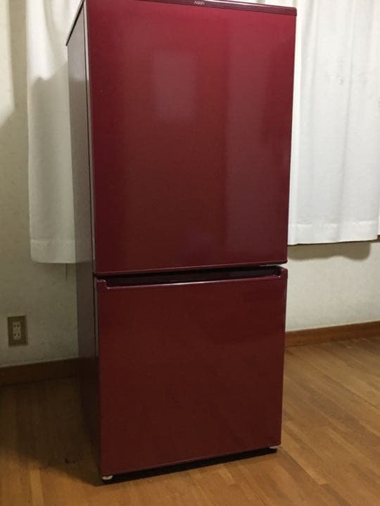 ♪AQＲ-17Ｊ冷凍冷蔵庫 ワインレッド 最終価格！です