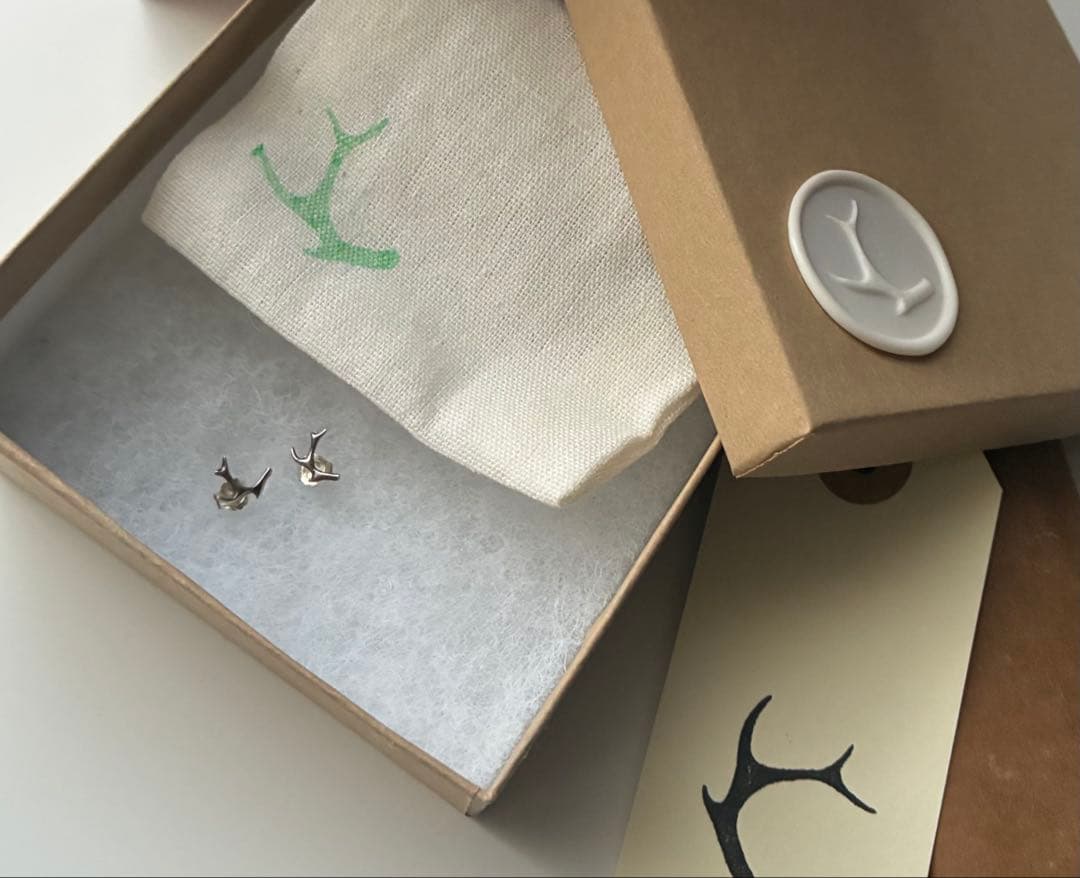 【完売中】Pluie アントラー ピアス　925