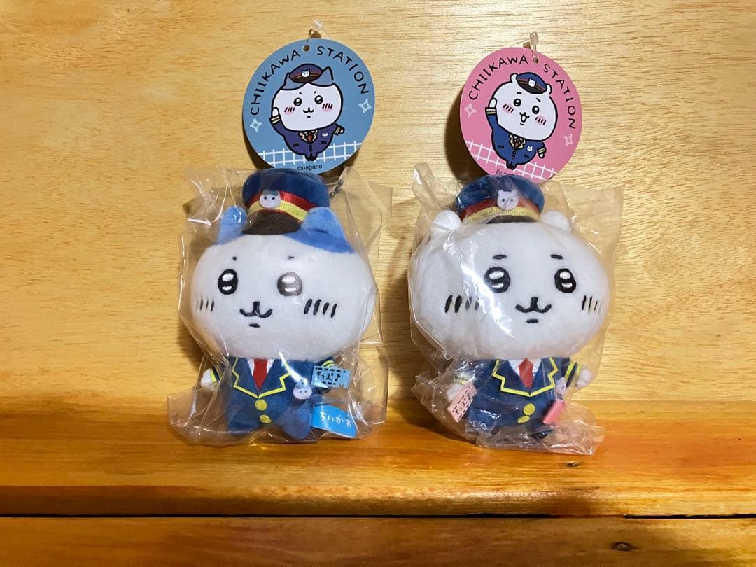 【完売品】【初期】ちいかわ 駅員さんなマスコット　ちいかわ・ハチワレ　セット