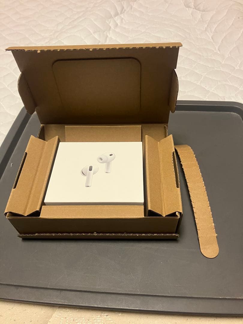 アップルストアオンライン購入正規品『新品未開封』　AirPodsPro第三世代