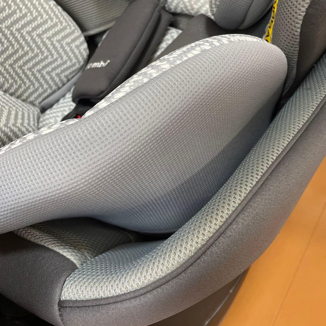 【美品】コンビ チャイルドシート クルムーヴスマートISOFIX JN-570