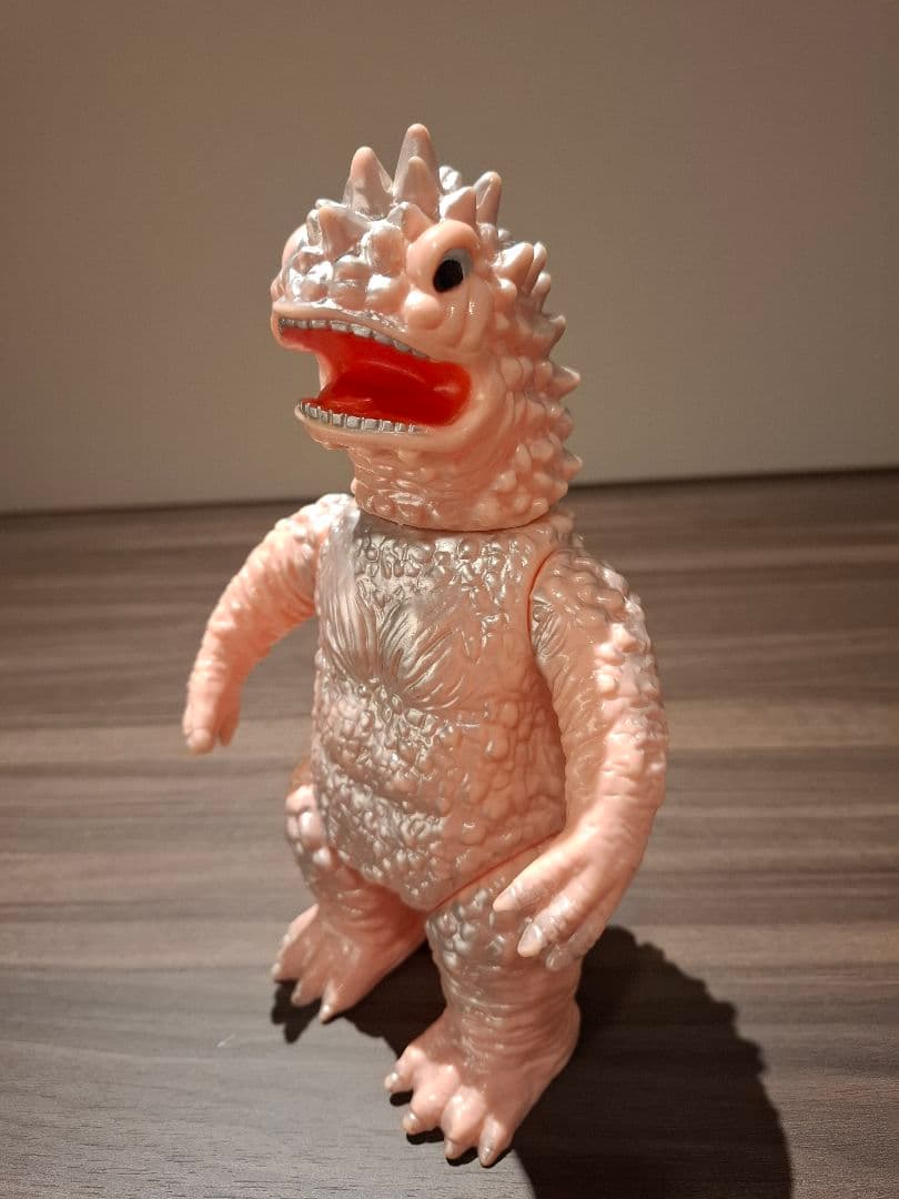 マグラー ブルマァク スタンダード ピンク成型 ソフビ マグラ