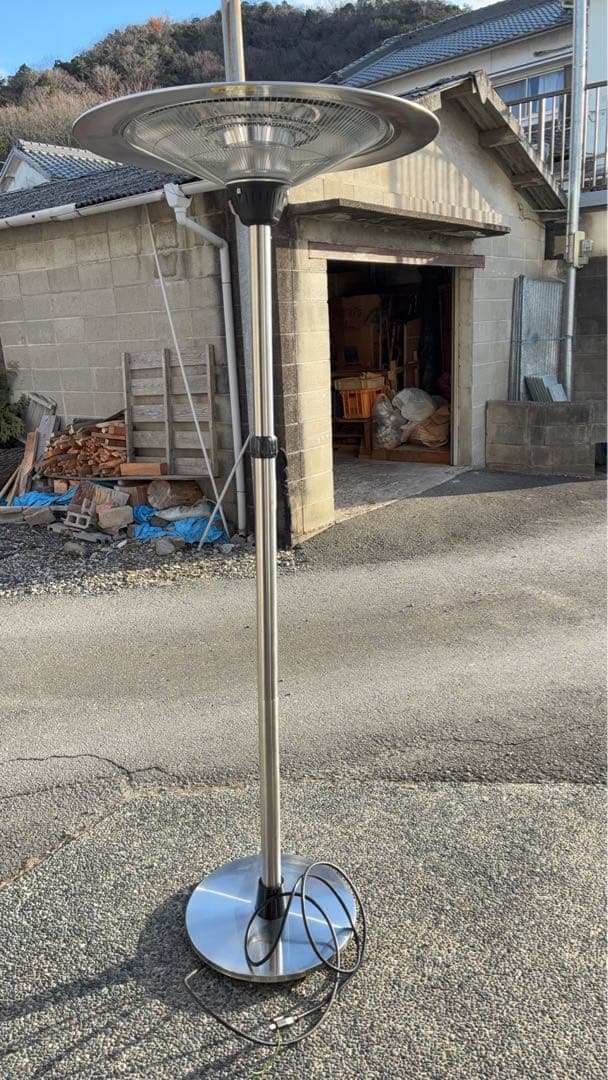 BADUS 屋外用電気ヒーター