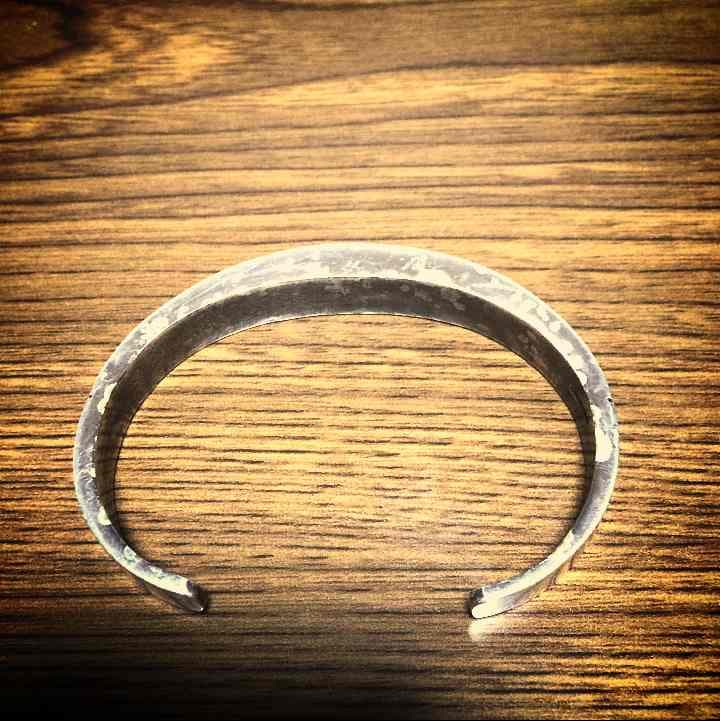 お洒落なバングル