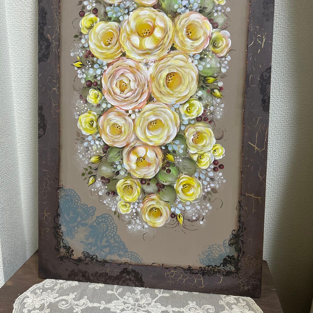 クマちゃん他。ばら園です。