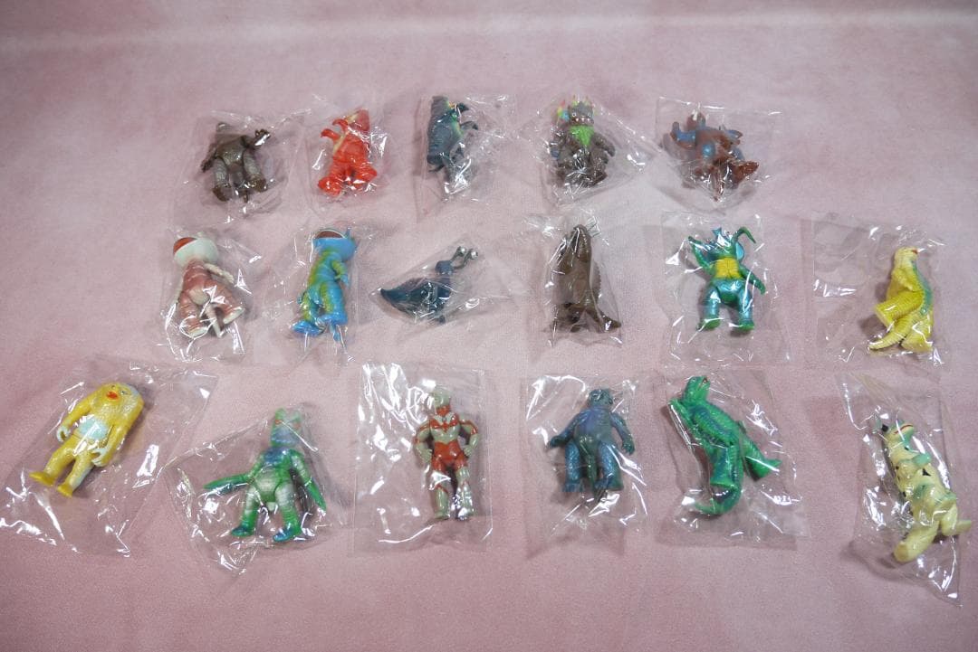 ブルマァク魂　ウルトラマン　ウルトラ怪獣　17体