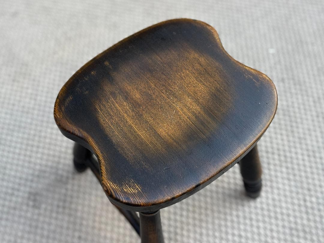 飛騨産業・HIDA／フロンティア（プロヴィンシャル）／オーク材スツール　①