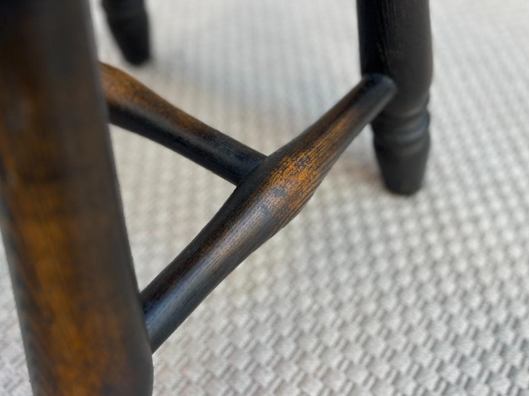 飛騨産業・HIDA／フロンティア（プロヴィンシャル）／オーク材スツール　①