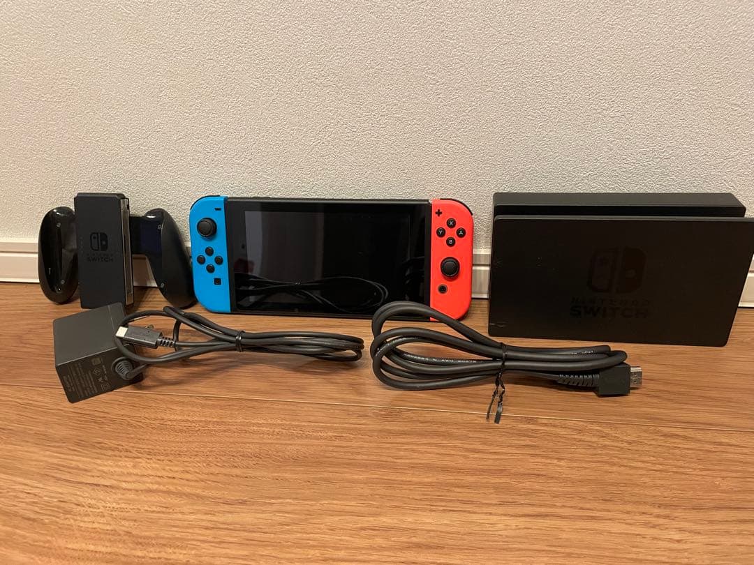 【極美品】Nintendo Switch 本体 青/赤 +付属品一式