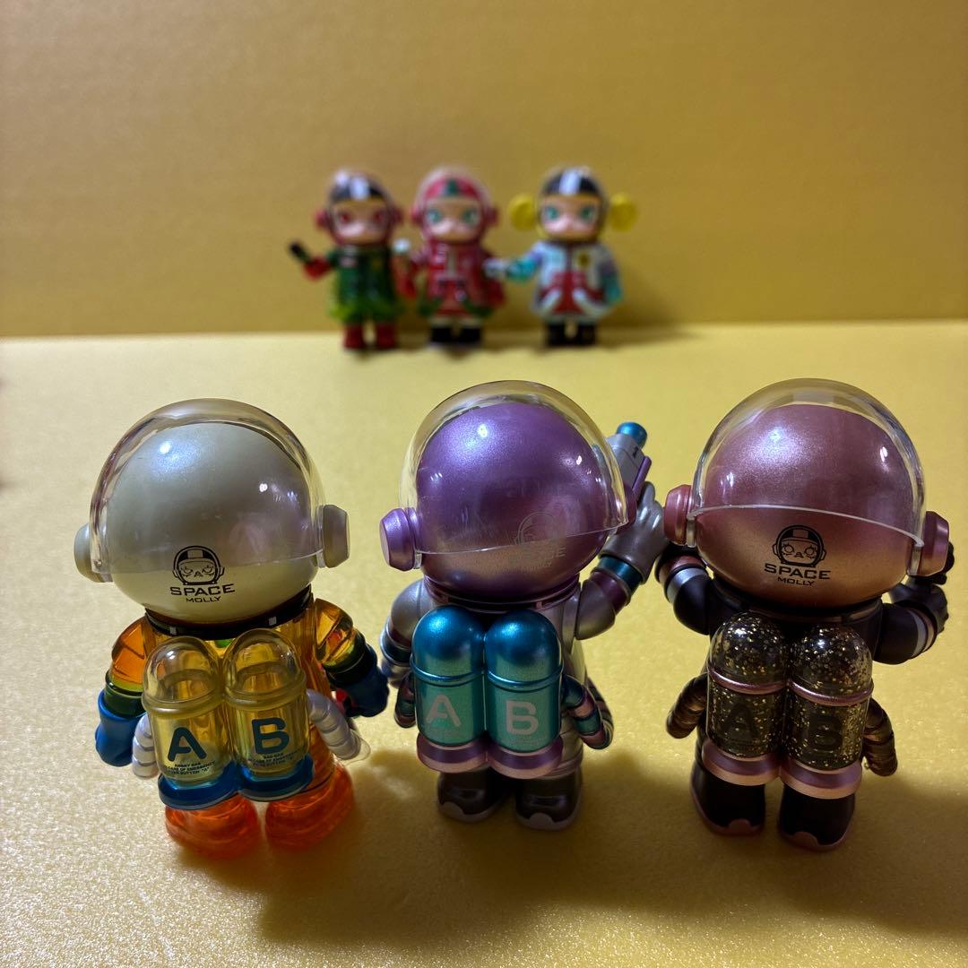 MEGA SPACE MOLLY 100% 16体まとめ売り