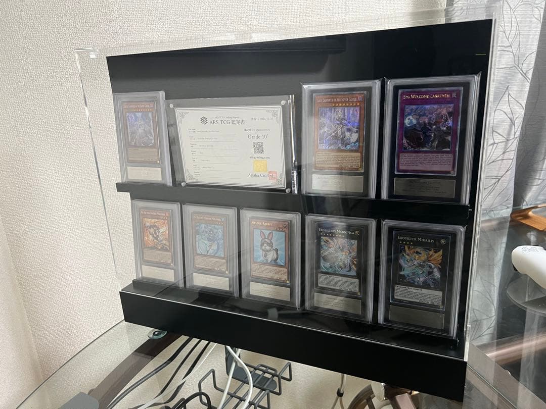 鑑定品用　卓上ディスプレイケース