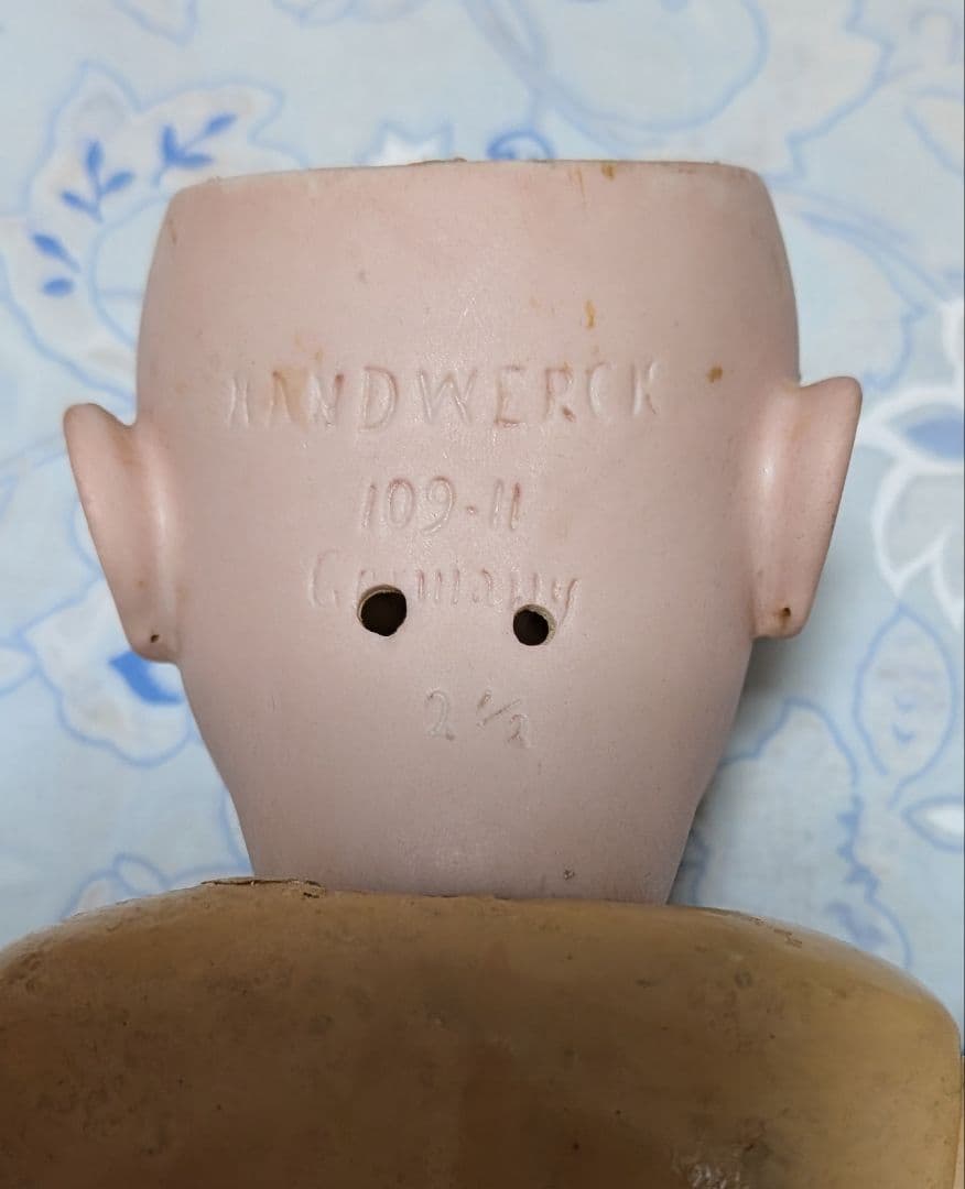 アンティークビスクドール　 HANDWERCK 　109-11