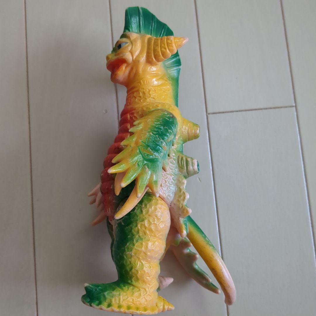 ブルマァク　キングワンダー　ソフビ