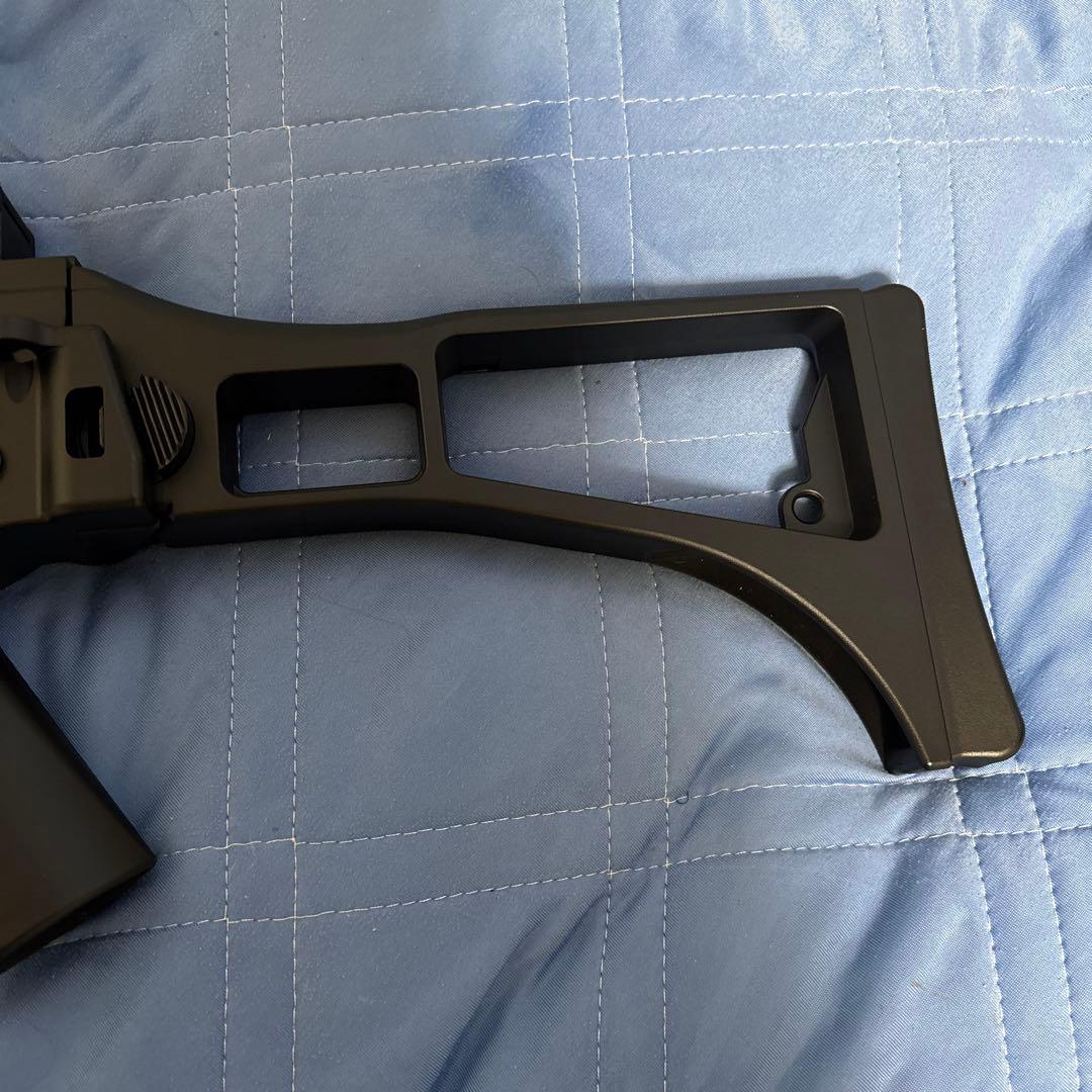 新品未使用です！！サブマシンのエアガンです！！