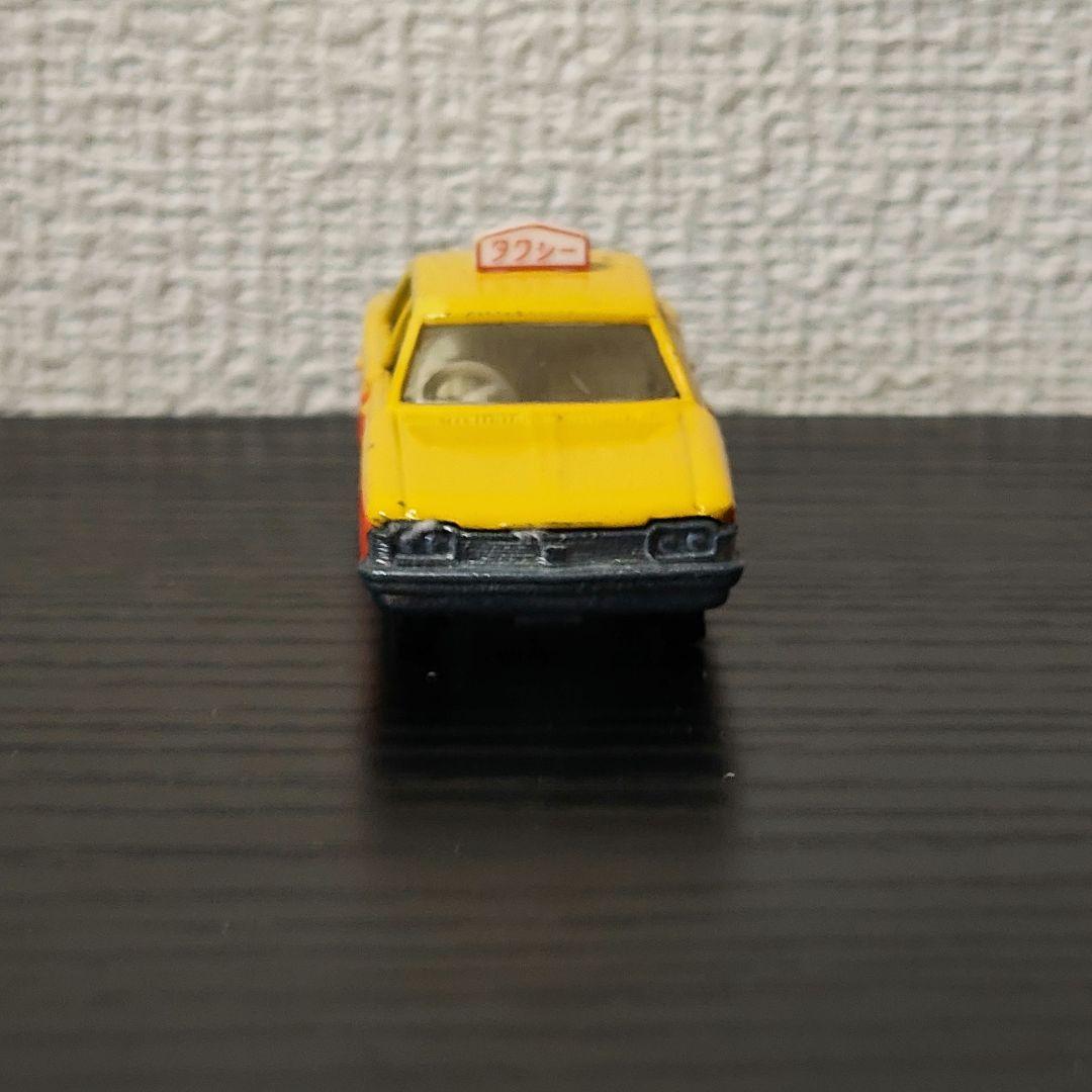 TOMICA　トミカ　クラウン　タクシー　1Dホイール