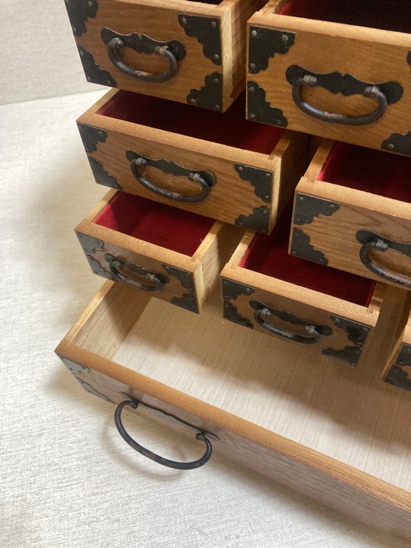 レトロ調 薬箪笥 薬箱 引き出し17杯和箪笥