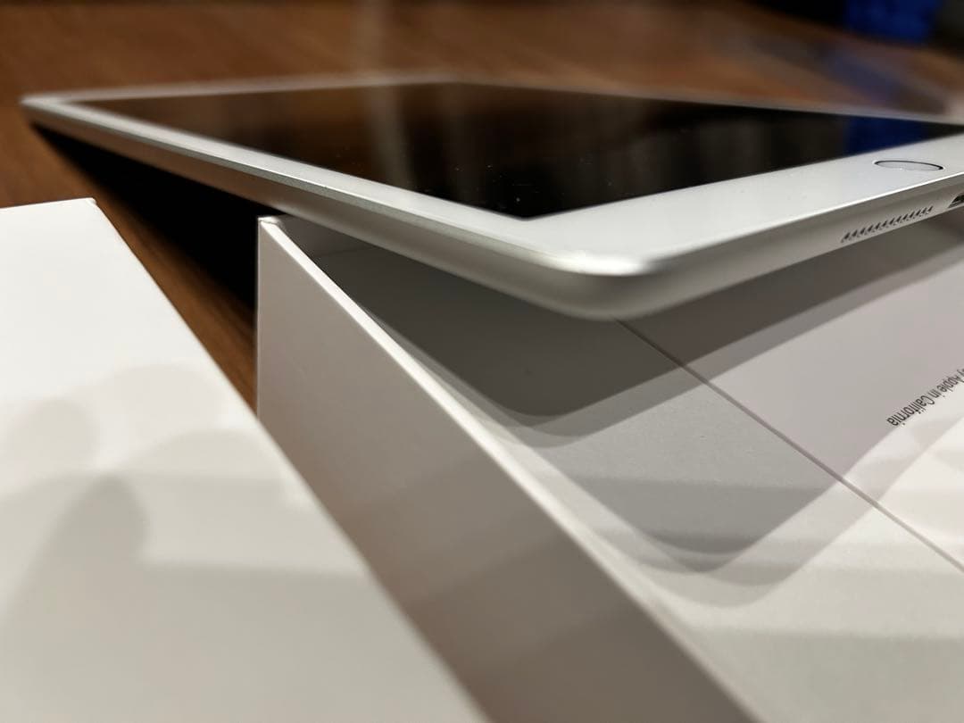 iPad 128GB 第7世代　wi-fi