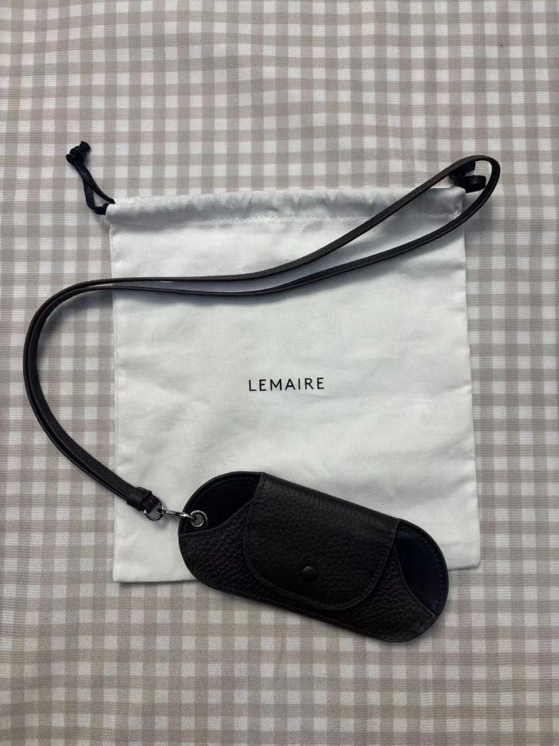 LEMAIRE BELL GLASSES HOLDER ダークチョコレート