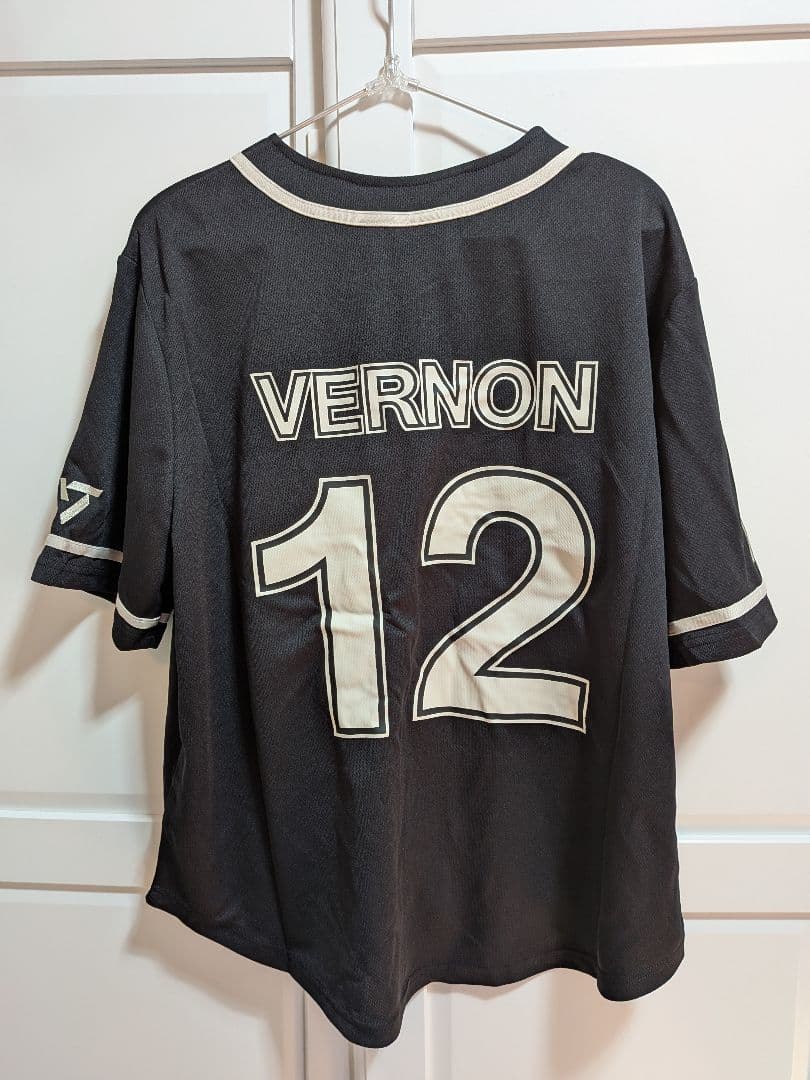 SEVENTEEN RIGHT HERE ユニフォーム　バーノン