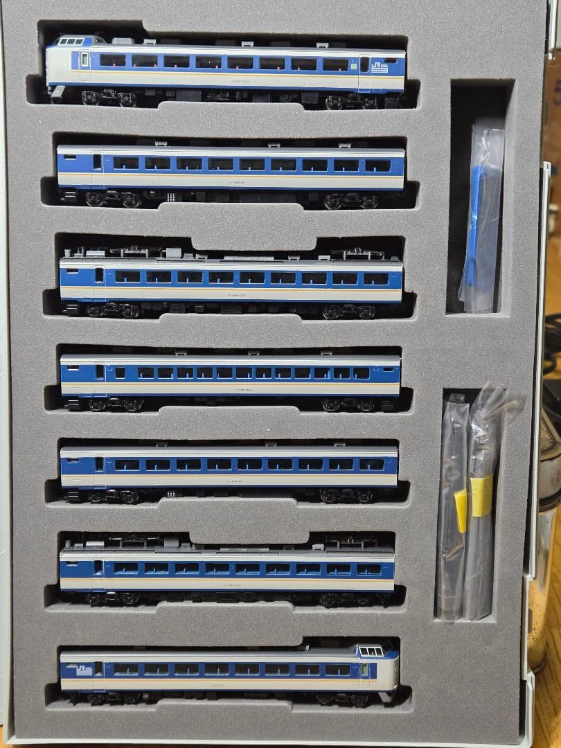 TOMIX 98651 JR 485系特急電車(しらさぎ・新塗装)基本セットB